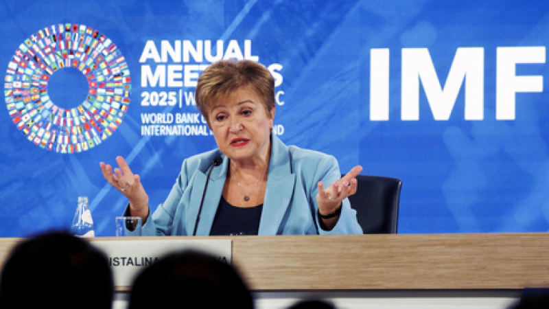 En medio de la tensión cambiaria, el FMI pidió al Gobierno "sumar reservas y profundizar las reformas estructurales"